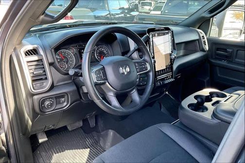 2026 RAM 2500 Tradesman Crew Cab 4x4 8' Box