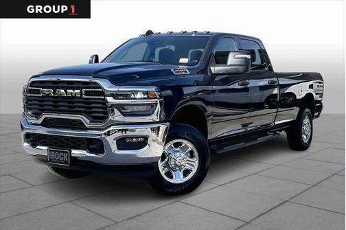 2026 RAM 2500 Tradesman Crew Cab 4x4 8' Box