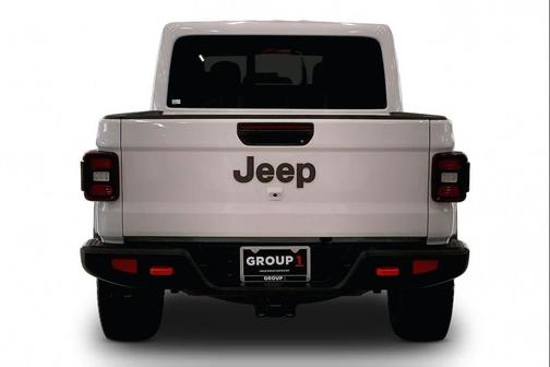 Bright White Clearcoat 2026 Jeep Gladiator Mojave 4x4