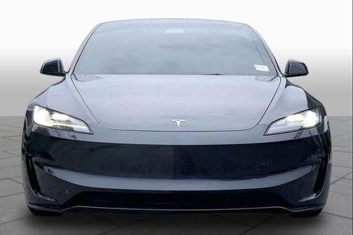 Pearl White Multi-Coat 2024 Tesla Model 3 Performance