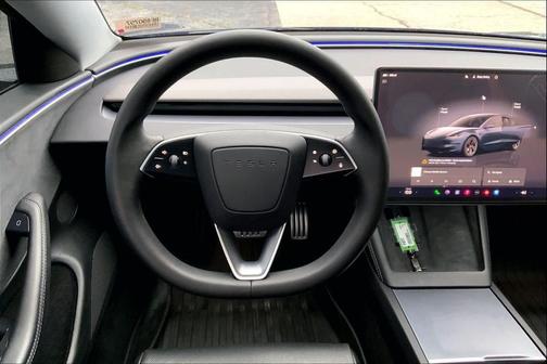Pearl White Multi-Coat 2024 Tesla Model 3 Performance