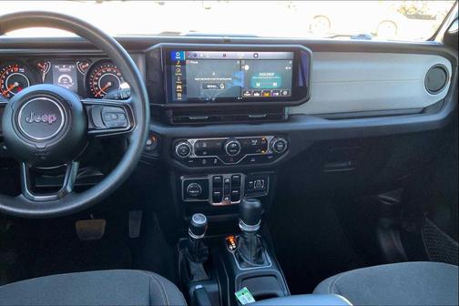 2025 Jeep Gladiator Nighthawk