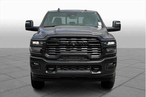 2025 RAM 2500 Tradesman Crew Cab 4x4 6'4' Box
