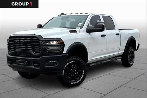 2025 RAM 2500 Tradesman Crew Cab 4x4 6'4' Box