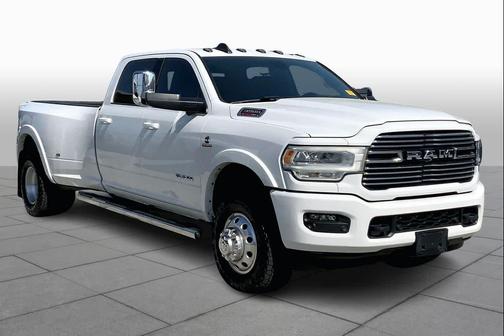 Bright White Clearcoat 2021 RAM 3500 Laramie Crew Cab 4x4 8' Box