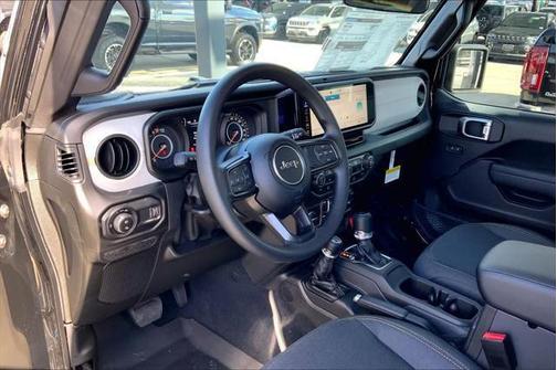 2026 Jeep Gladiator Sport