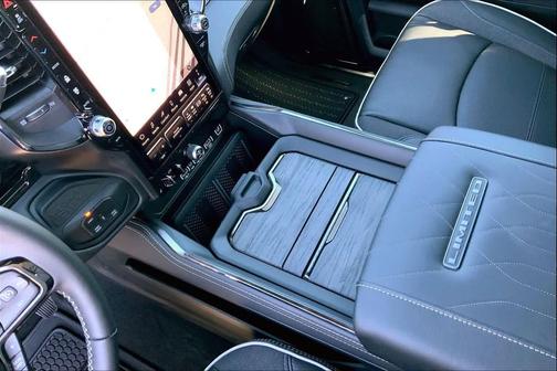 2026 RAM 3500 Limited Mega Cab 4x4 6'4' Box