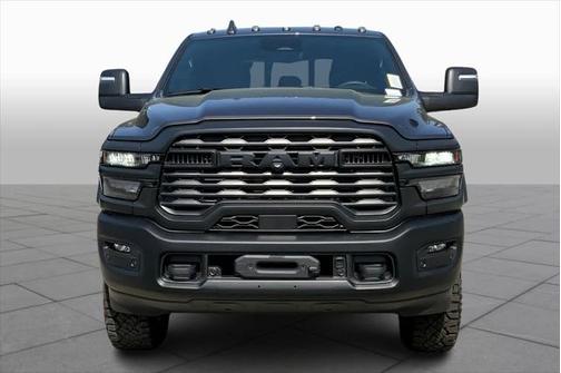 2025 RAM 2500 Tradesman Crew Cab 4x4 6'4' Box