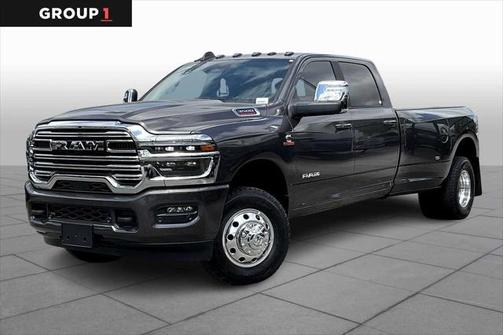 2025 RAM 3500 Laramie Crew Cab 4x4 8' Box