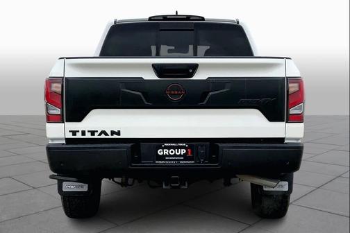 2024 Nissan Titan PRO-4X