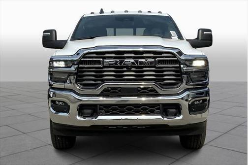 2025 RAM 2500 Tradesman Crew Cab 4x4 6'4' Box