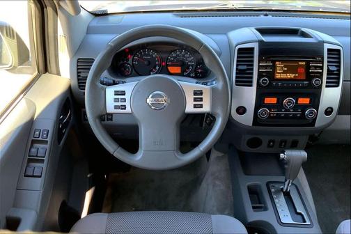 2013 Nissan Frontier SV