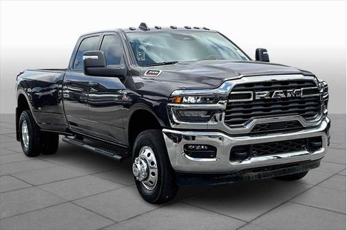 2025 RAM 3500 Tradesman Crew Cab 4x4 8' Box