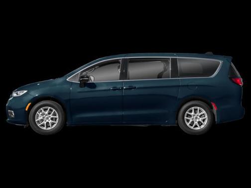 2025 Chrysler Pacifica L