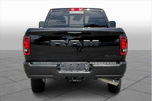 2025 RAM 2500 Tradesman Crew Cab 4x4 6'4' Box