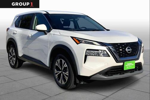Pearl White Tricoat 2023 Nissan Rogue SV