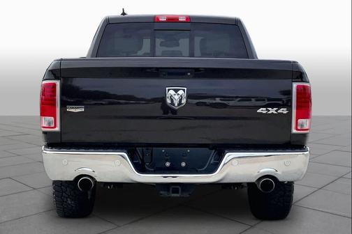 Luxury Brown Pearlcoat 2017 RAM 1500 Laramie