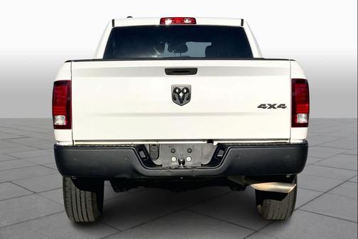 2024 RAM 1500 Classic Warlock Crew Cab 4x4 5'7' Box