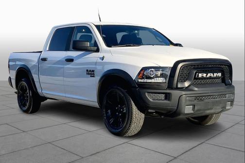 2024 RAM 1500 Classic Warlock Crew Cab 4x4 5'7' Box