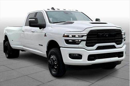2025 RAM 3500 Laramie Crew Cab 4x4 8' Box