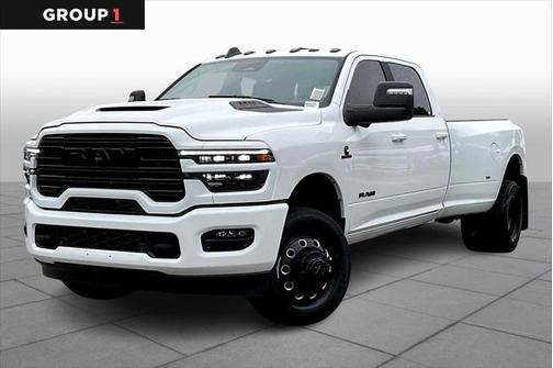 2025 RAM 3500 Laramie Crew Cab 4x4 8' Box