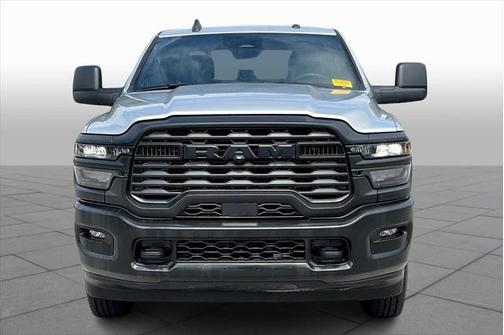 2025 RAM 2500 Tradesman Crew Cab 4x4 6'4' Box