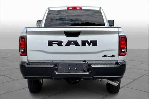 2025 RAM 2500 Tradesman Crew Cab 4x4 6'4' Box