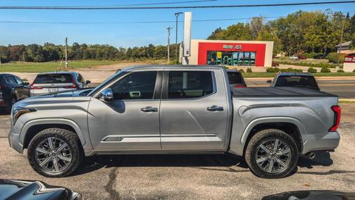 2024 Toyota Tundra Hybrid Capstone