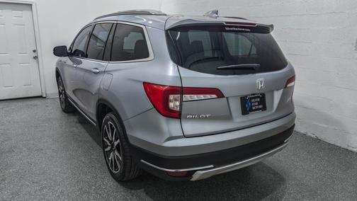 2021 Honda Pilot Touring 8-Passenger