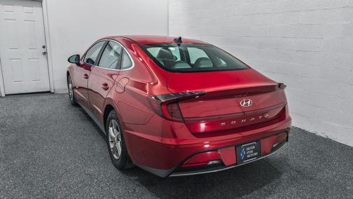 2022 Hyundai SONATA SE