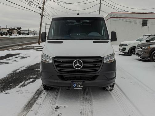 2021 Mercedes-Benz Sprinter 2500 Standard Roof