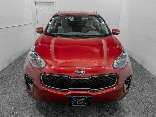 Hyper Red 2018 Kia Sportage LX