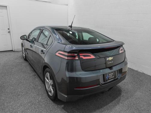 Cyber Gray Metallic 2012 Chevrolet Volt Base