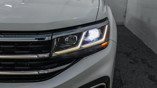 2023 Volkswagen Atlas 3.6L SEL Premium