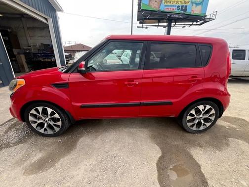 2013 Kia Soul +