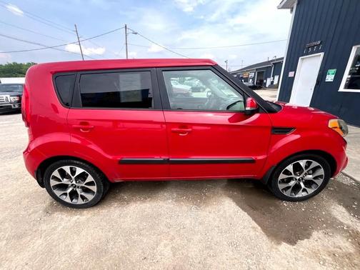2013 Kia Soul +