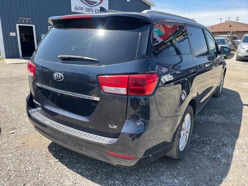 2015 Kia Sedona LX