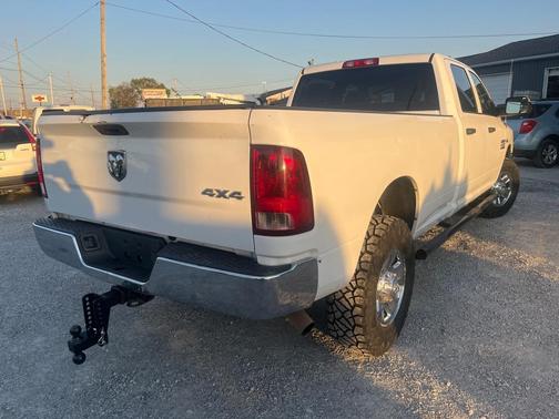 2018 RAM 2500 Tradesman Crew Cab 4x4 8' Box