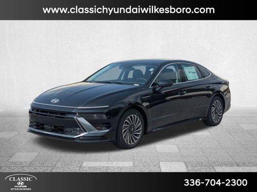 2025 Hyundai SONATA Hybrid SE