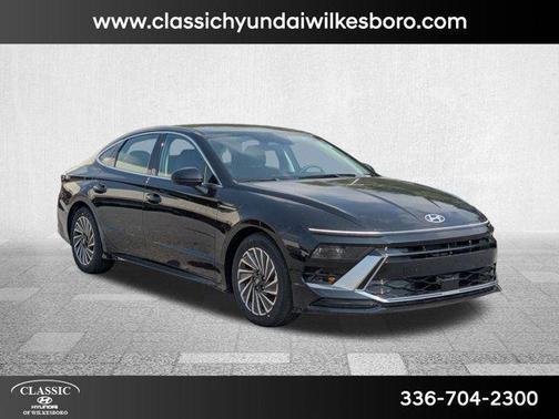 2025 Hyundai SONATA Hybrid SE