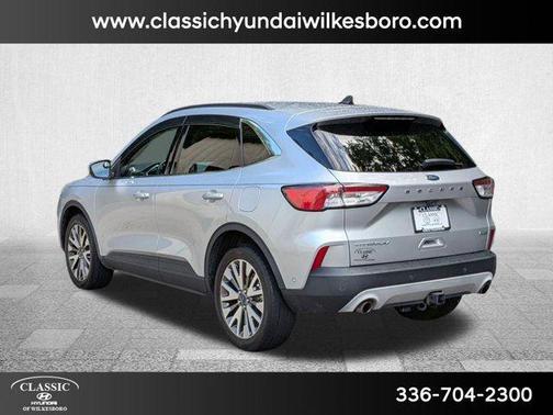 2020 Ford Escape Titanium