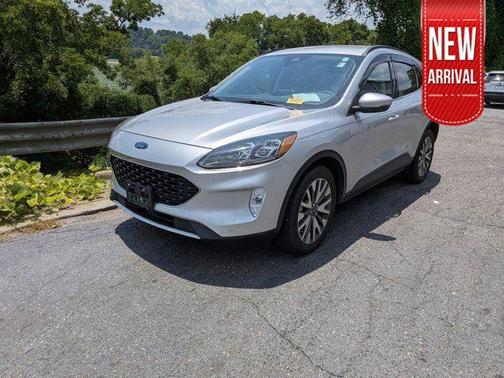 2020 Ford Escape Titanium