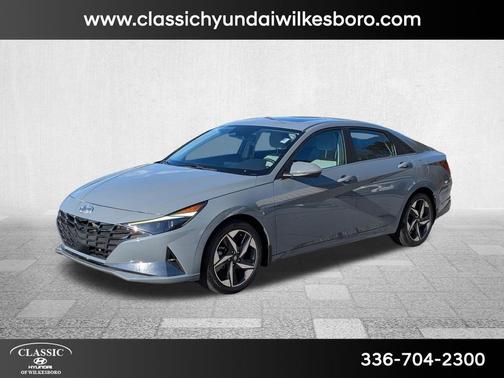 2022 Hyundai ELANTRA Limited