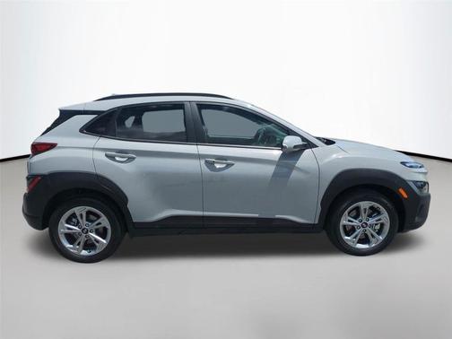 Cyber Silver 2023 Hyundai KONA SEL
