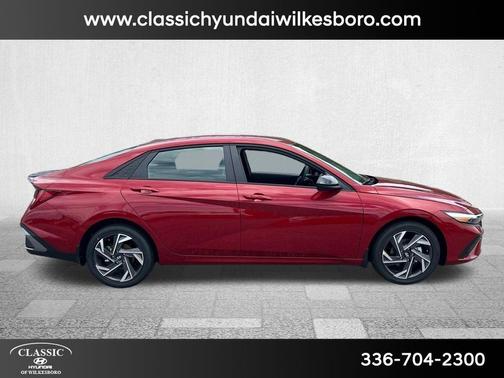 2025 Hyundai ELANTRA HEV SEL Sport