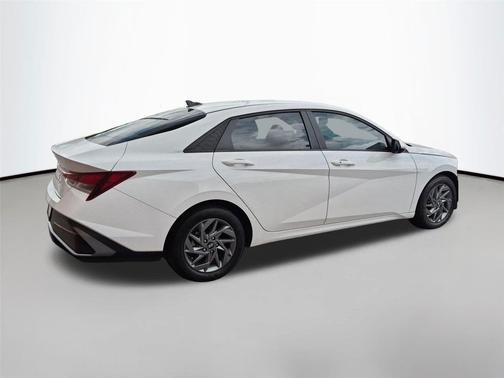 Serenity White 2024 Hyundai ELANTRA SEL