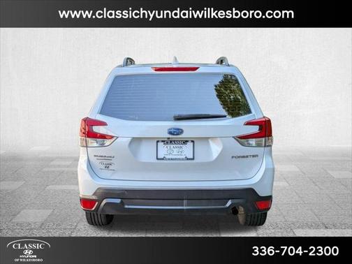 2021 Subaru Forester Base