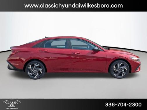 2025 Hyundai ELANTRA HEV SEL Sport