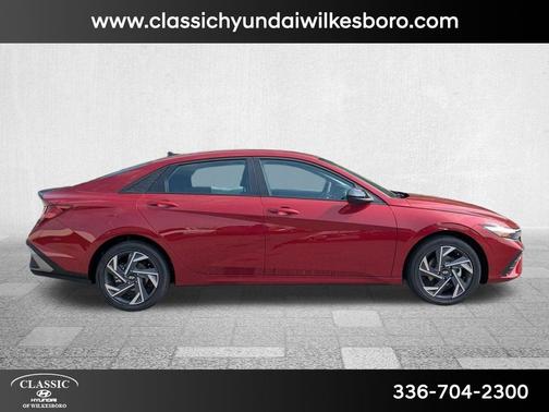 2025 Hyundai ELANTRA HEV SEL Sport