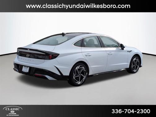 2024 Hyundai SONATA SEL